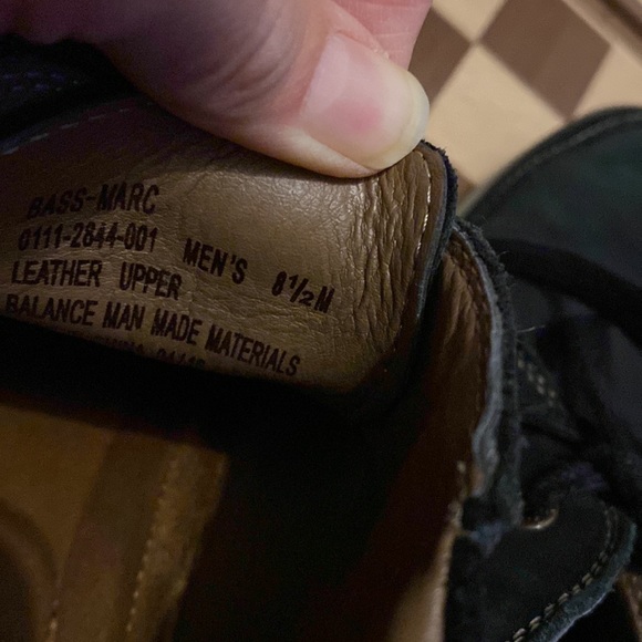 Bass-Marc, Black suede leather, Mens size 8.5 - Picture 12 of 12